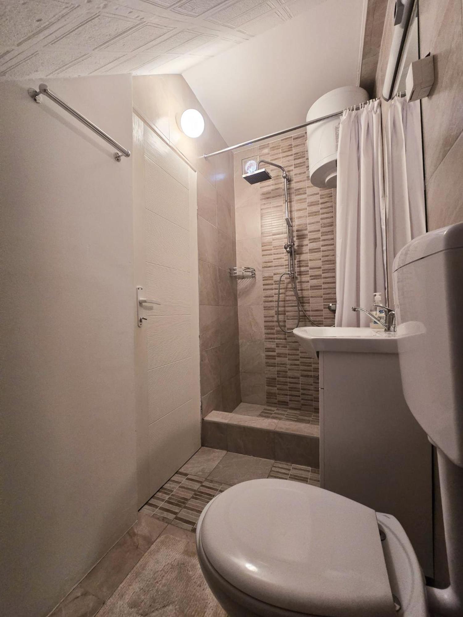 Guest House Time Out Сараево Экстерьер фото